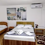 Casa Georgeta 2 Mai-punct Gastronomic Local-arome Dobrogene Homestay