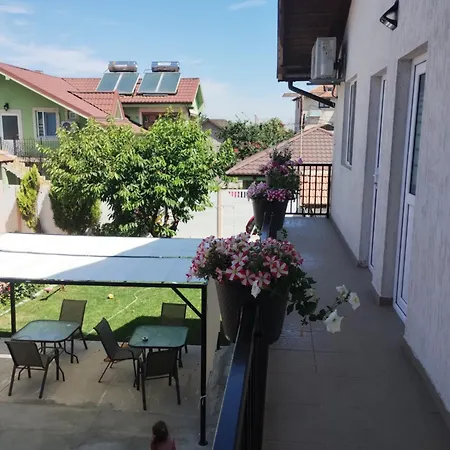 Casa Georgeta 2 Mai-punct Gastronomic Local-arome Dobrogene Δωμάτια σε οικογενειακή κατοικία *