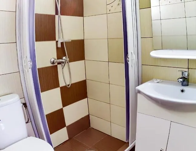 Casa Georgeta 2 Mai-punct Gastronomic Local-arome Dobrogene Δωμάτια σε οικογενειακή κατοικία