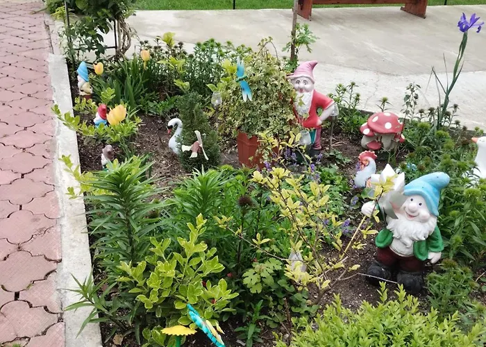 Casa Georgeta 2 Mai-punct Gastronomic Local-arome Dobrogene Două Mai