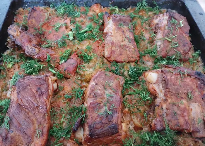 Δωμάτια σε οικογενειακή κατοικία Casa Georgeta 2 Mai-punct Gastronomic Local-arome Dobrogene Două Mai