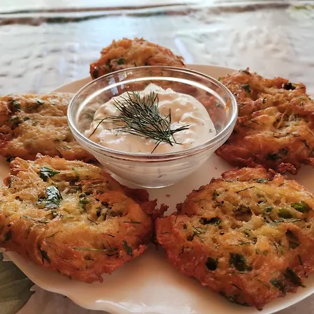 Casa Georgeta 2 Mai-punct Gastronomic Local-arome Dobrogene * Două Mai